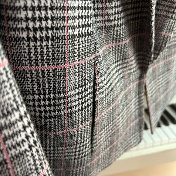 Nine West Black and White Checkered Blazer 8 - Picture 12 of 16
